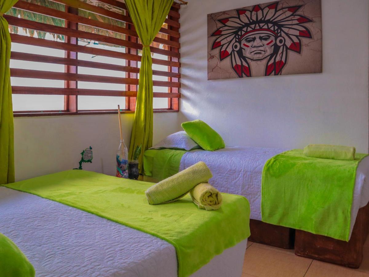 Eco Hotel El Refugio Boutique Летисия Екстериор снимка